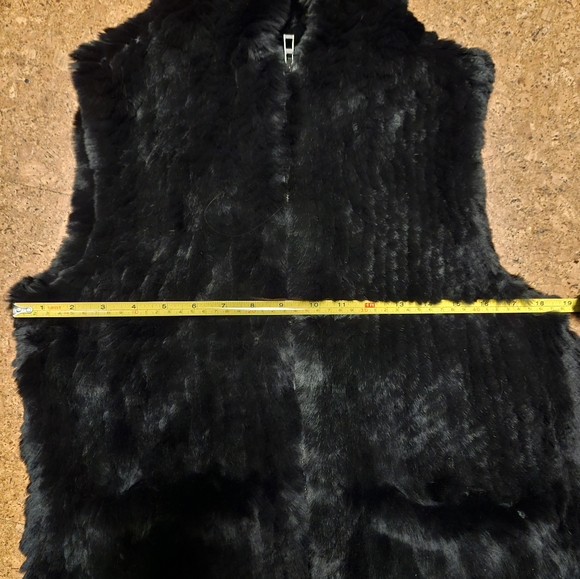 Knitted Rabbit Fur Vest with Hood - Picture 5 of 5